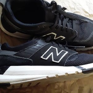 New balance women's 009